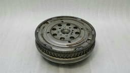 MERCEDES-BENZ Mercedes C Class W205 Flywheel A0262501401 STARTER WREATH DENTAL WREATH — thumbnail 6
