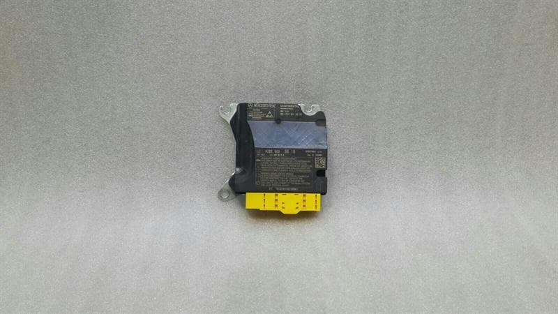 Mercedes C Class W205 Safety Module ECU A2059008618 Air Control Unit