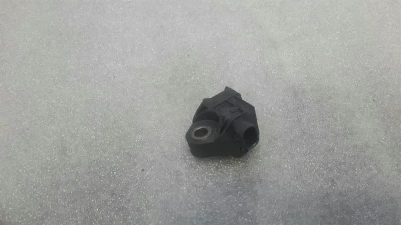 Mercedes C Class W205 Convertible Crash Sensor A2139051300 Impact Sensor