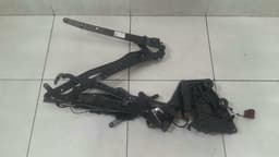 MERCEDES-BENZ Mercedes W205 right roof hinge Vario roof top hinge right convertible — thumbnail 3