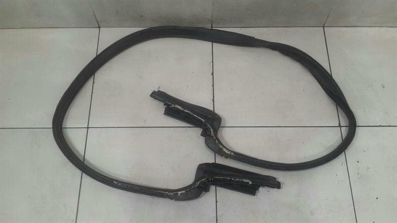 MERCEDES-BENZ Mercedes C Class W205 Rear Seal A2057500498 Seals Rear Convertible