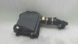 MERCEDES-BENZ Mercedes C43 AMG W205 Left Airbox A2760903901 Air Filter Box Left M276 — thumbnail 1