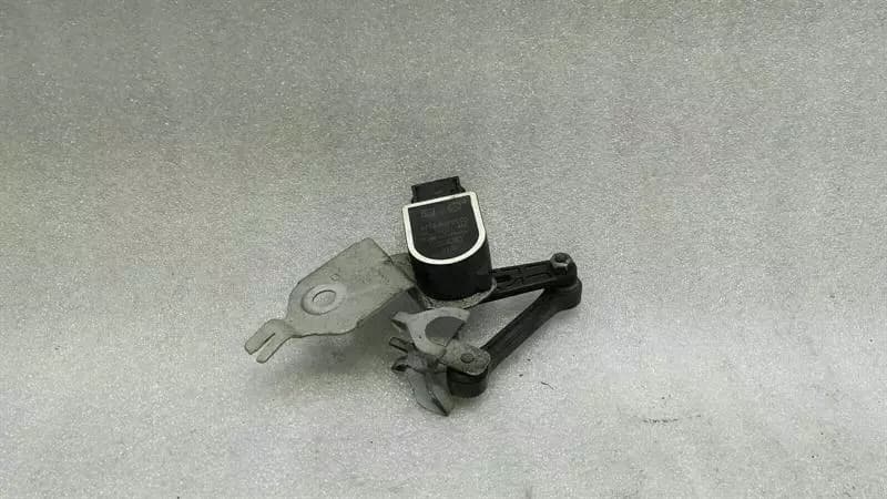 MERCEDES-BENZ Mercedes C Class W205 Headlight Level Sensor A22290503 Level Regulation