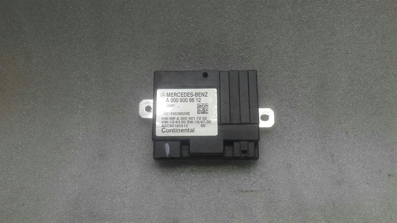 Mercedes C43 AMG W205 Fuel Pump Module A0009006612 Fuel Pump Control Unit