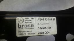MERCEDES-BENZ Mercedes C Class W205 FRH Door Winder A2057204427 Front Right Window Regulator — thumbnail 3