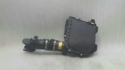 MERCEDES-BENZ Mercedes C43 AMG W205 Left Airbox A2760903901 Air Filter Box Left M276 — thumbnail 7