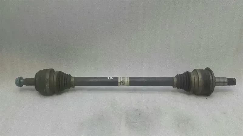 MERCEDES-BENZ Mercedes C W205 Left Rear Drive Shaft A2053504019 Drive Shaft Rear Left