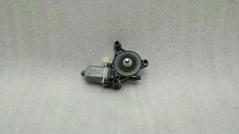 Audi S3 8V A3 door window motor 5Q0959801B power window motor right