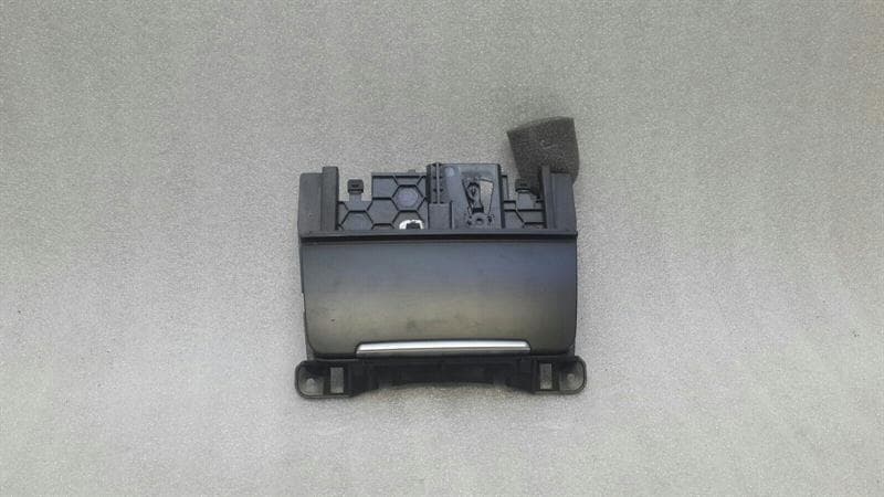 Audi S5 8t a5 rs5 q5 Ashtray 8K0857951 Ashtray