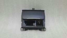 AUDI Audi S5 8t a5 rs5 q5 Ashtray 8K0857951 Ashtray — thumbnail 6