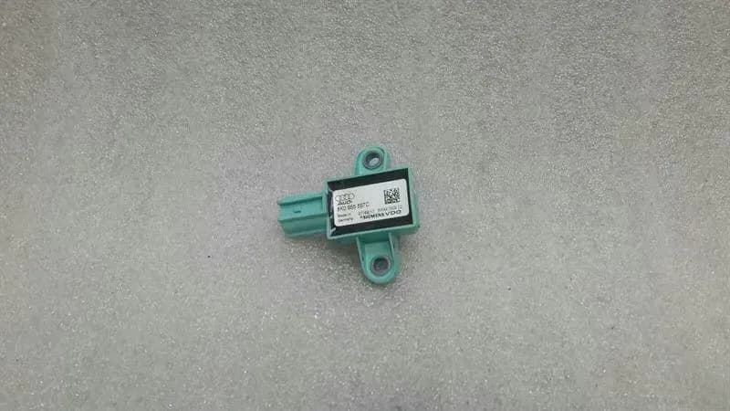 Audi S5 8T RS5 A5 Crash Sensor 8K0955557C Impact Sensor SRS