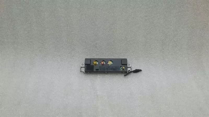 AUDI Audi S5 8T aerial / antenna 8T0035225 antenna booster