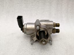 AUDI Audi S5 8T High Pressure Fuel Pump 079127026F Fuel Pump 4.2 FSI V8 — thumbnail 4