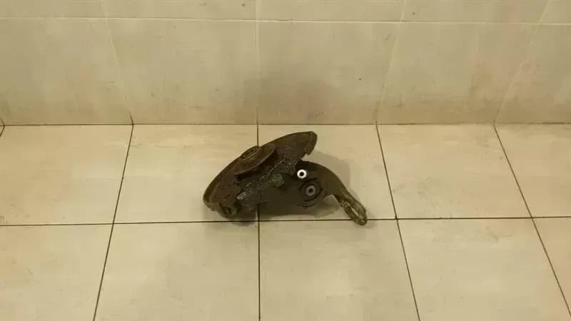 AUDI Audi S5 8T left rear hub 8K0505431AA wheel bearing housing rear left