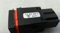 PORSCHE Porsche Cayenne 957 hazard switch 7L5953235A hazard light switch — thumbnail 6