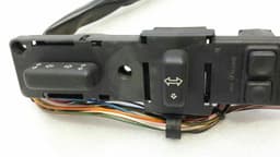 LAND ROVER RANGE ROVER P38 RHD Right Seat Switch BTR9020 Memory Autobiography — thumbnail 4