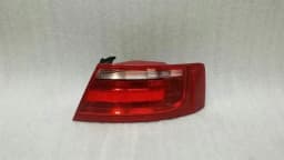 AUDI Audi S5 8T A5 right rear light 8T0945096 tail light rear right — thumbnail 1