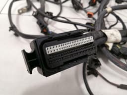 PORSCHE Porsche Cayenne 957 Engine Wiring Loom 94860700302 Engine Harness 4.8 V8 — thumbnail 4