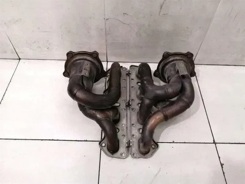 PORSCHE Porsche Cayenne 957 Exhaust Manifold 94811112900 Exhaust Manifold L + R 4.8 V8