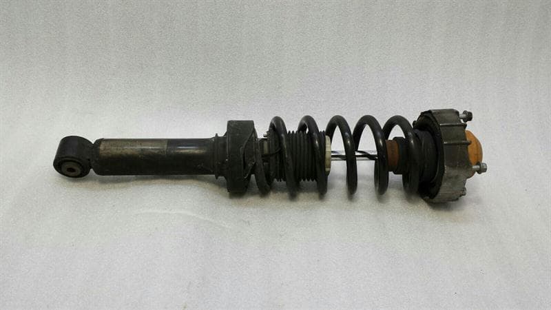 PORSCHE Porsche Cayenne 957 Shock Absorber Rear 95535801912 Shock Absorber Rear Left
