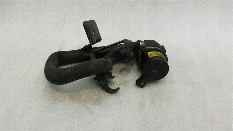 PORSCHE Porsche Cayenne 957 additional cooling pump 7L0965561K coolant pump pump 4.8