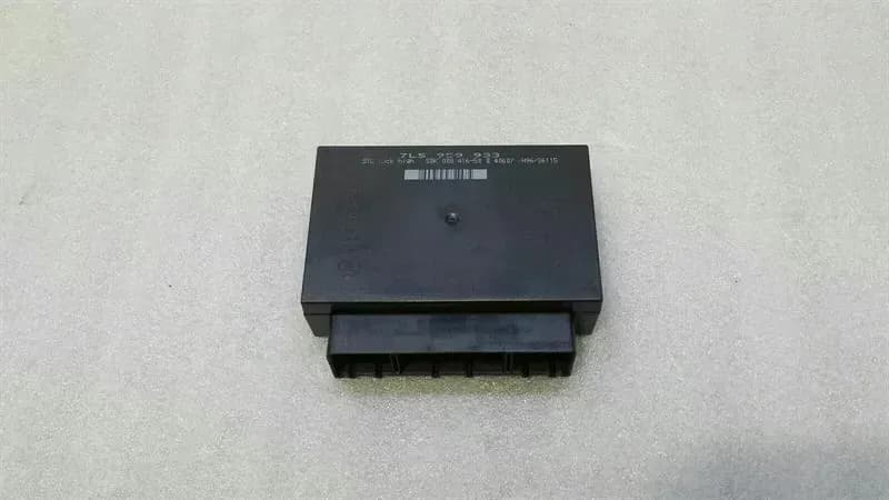Porsche Cayenne 957 Body Modules 7L5959933 Body Module Control Unit