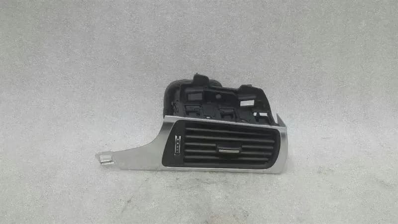 AUDI Audi A6 4G A7 RHD Right Air Vent 4G2820902E Right Hand Drive