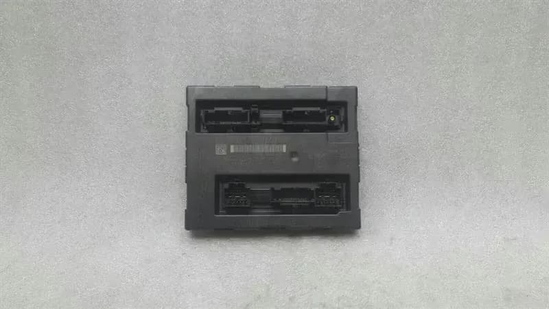 AUDI Audi A6 4G body module 4H0907064HN board control unit BCM2