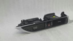 AUDI Audi A6 A7 4G RHD Centre Air Vent 4G2820951 Right Hand Drive Centre — thumbnail 4