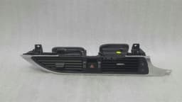 AUDI Audi A6 A7 4G RHD Centre Air Vent 4G2820951 Right Hand Drive Centre — thumbnail 8