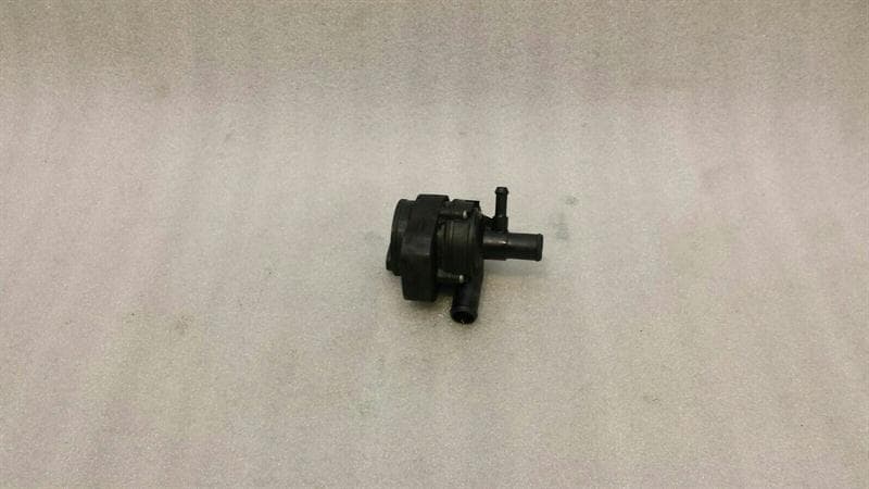 MERCEDES-BENZ Mercedes S-Class W222 Additional Cooling Pump A2218350028 Coolant Pump Pump