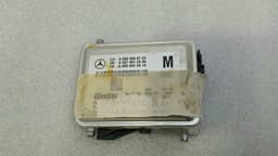 MERCEDES-BENZ Mercedes E Class W212 Windshield Top Camera A0009006704 Multipurpose Camera — thumbnail 4