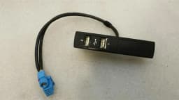 MERCEDES-BENZ MERCEDES S-CLASS W222 USB INPUT A2228200915 USB SOCKET — thumbnail 2