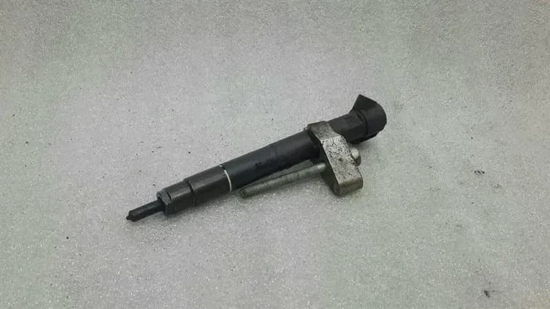 MERCEDES C Class W205 Injector A6510703287 Fuel Injector OM651 CDI