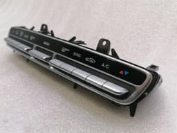 MERCEDES-BENZ Mercedes C Class W205 Auto Climate Control A2059054706 Climate Control Panel A/C — thumbnail 3