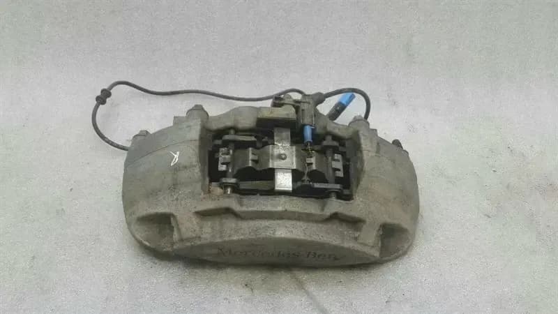 MERCEDES-BENZ Mercedes C Class W205 FRH Caliper A0114219698 Front Right Brake Caliper AMG Pack