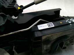 MERCEDES-BENZ Mercedes C Class W205 RHD Front Right Door Lock A0997206701 Right Hand Drive — thumbnail 4