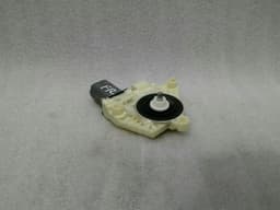 MERCEDES-BENZ Mercedes W205 Door Window Motor A2059060113 Window Regulator Motor Front Right — thumbnail 3
