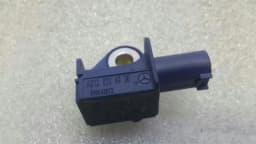 MERCEDES-BENZ Mercedes C Class W205 W212 Crash Sensor A2128204926 Impact Sensor SRS — thumbnail 4