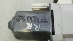 AUDI Audi A6 4G RRH door window motor 8K0959812A window regulator motor rear right — thumbnail 2