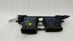 AUDI Audi A6 4G RHD Centre Air Vent 4G2820951 Right Hand Drive — thumbnail 8
