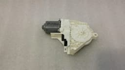 AUDI Audi A6 4G RLH door window motor 8K0959811A power window motor rear left — thumbnail 4