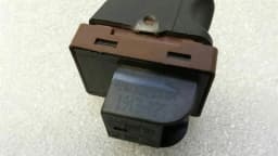 AUDI Audi A6 4G Boat Lid Switch 4H0959831A Tailgate Switch — thumbnail 6