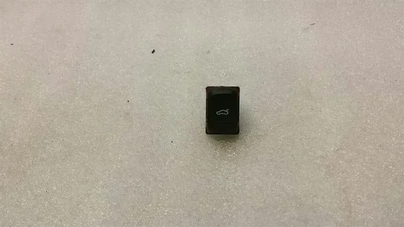 AUDI Audi A6 4G Boat Lid Switch 4H0959831A Tailgate Switch