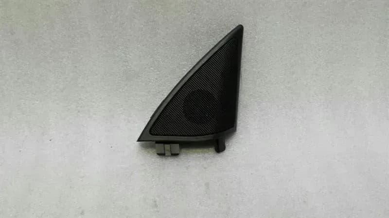 Mercedes E Class W207 Front Right Tweeter A2077200411 Front Right Speaker
