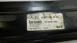 MERCEDES-BENZ Mercedes E Class W207 Front Door Winder A2077200146 Window Regulator Front Left — thumbnail 2