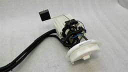 MERCEDES-BENZ Mercedes E Class W207 Fuel Pump Electric A2044702294 Fuel Pump OM642 — thumbnail 3