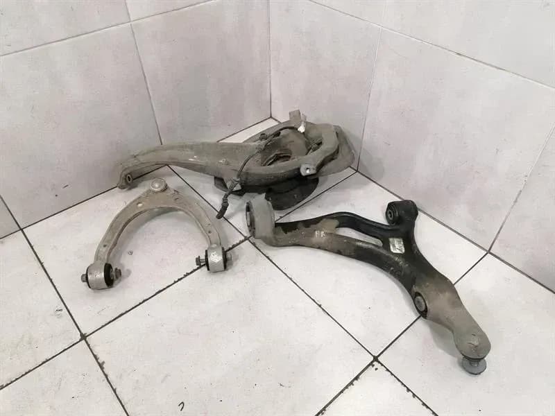 Porsche Cayenne 958 92A Right Front Hub 95834115600 Wheel Bearing Housing Front Right