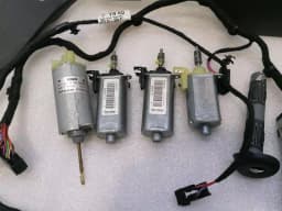 PORSCHE PORSCHE CAYENNE 958 92A 7P5971364CG RIGHT FRONT SEAT WITING MOTORS PLASTICS — thumbnail 2