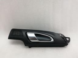 PORSCHE Porsche Cayenne 958 92a Right Door Inner Handle 7P5837020F Interior Door Handle Re — thumbnail 1